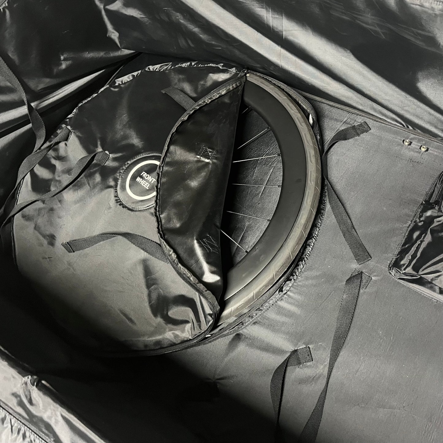 MOVE Hybridcase　ムーブバッグ　ハイブリッドケース