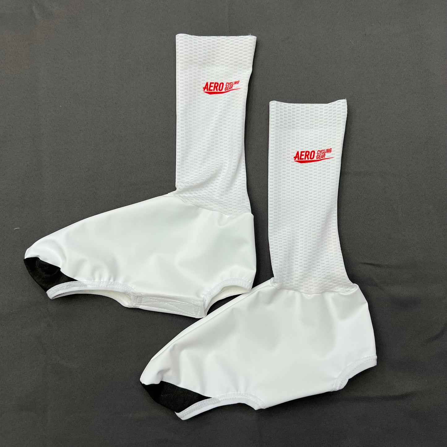 Aero Shoecovers O4  Logo